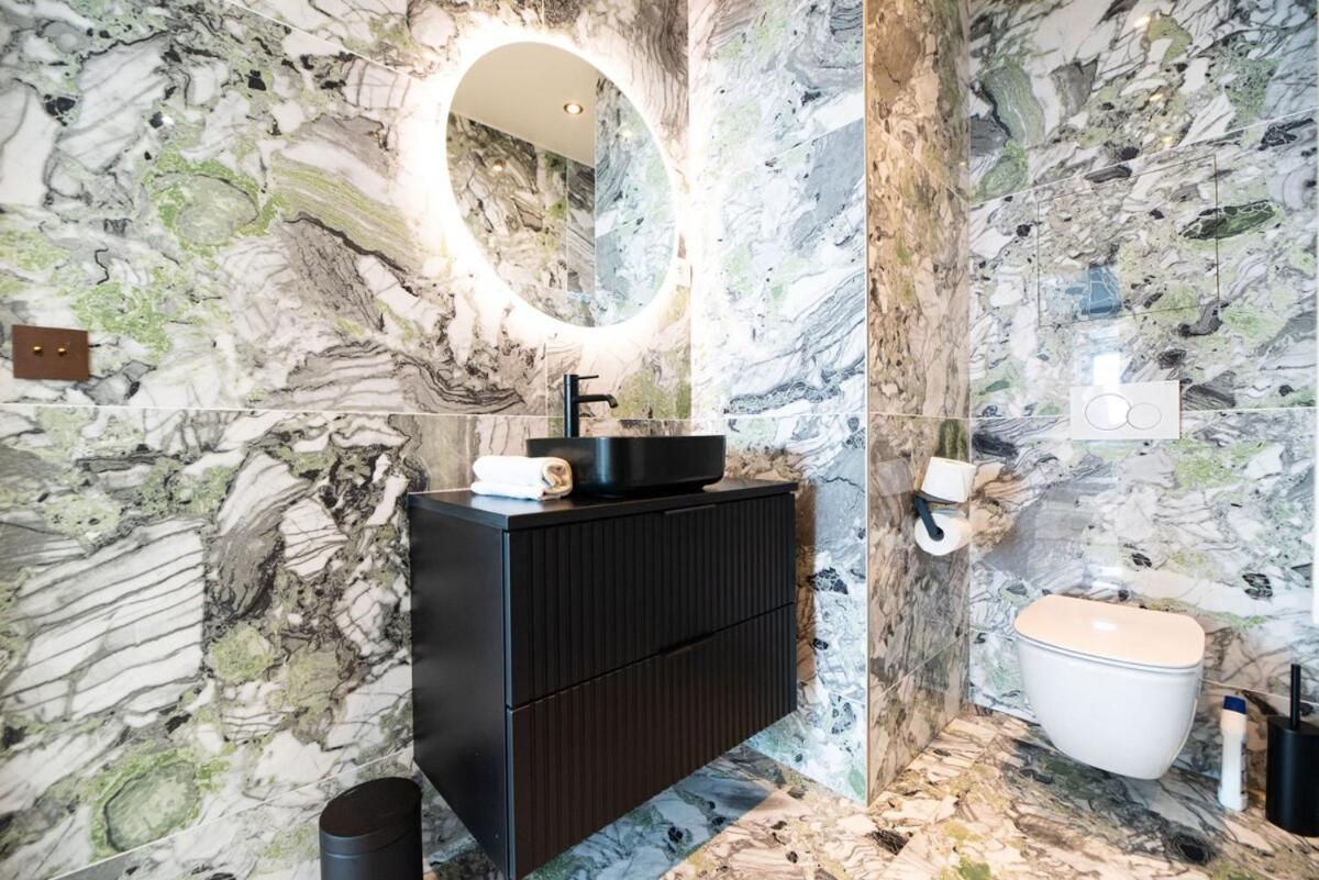 Apartment 1 Cozy 1br Exhibition Centre Porte De Versailles Paris